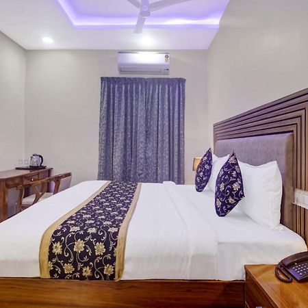 The Superb Hotel Pvt Ltd Хидерабад Екстериор снимка