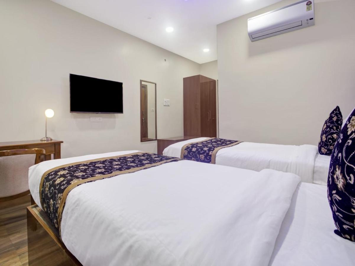 The Superb Hotel Pvt Ltd Хидерабад Екстериор снимка