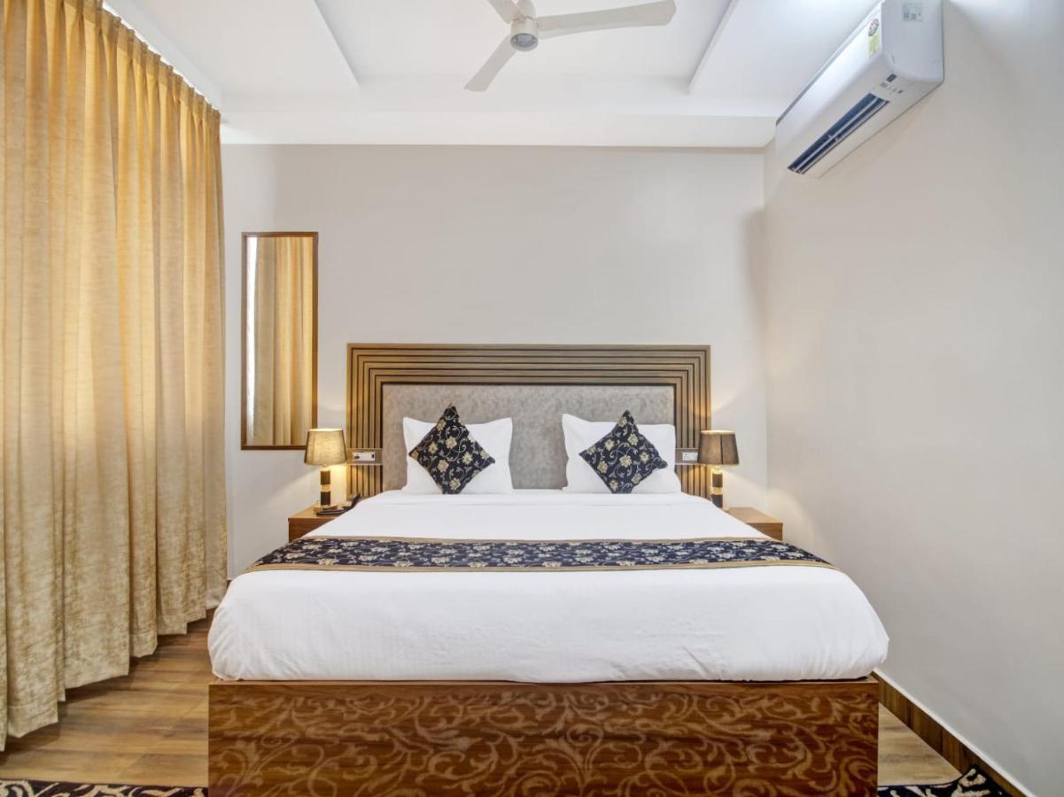 The Superb Hotel Pvt Ltd Хидерабад Екстериор снимка