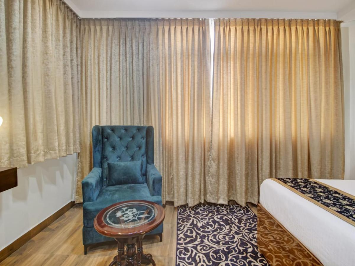 The Superb Hotel Pvt Ltd Хидерабад Екстериор снимка